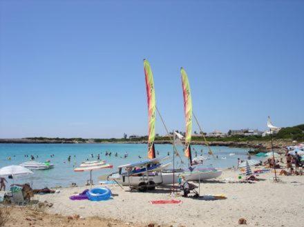 Chalet Cerca De La Playa Кала'н Бош Екстериор снимка