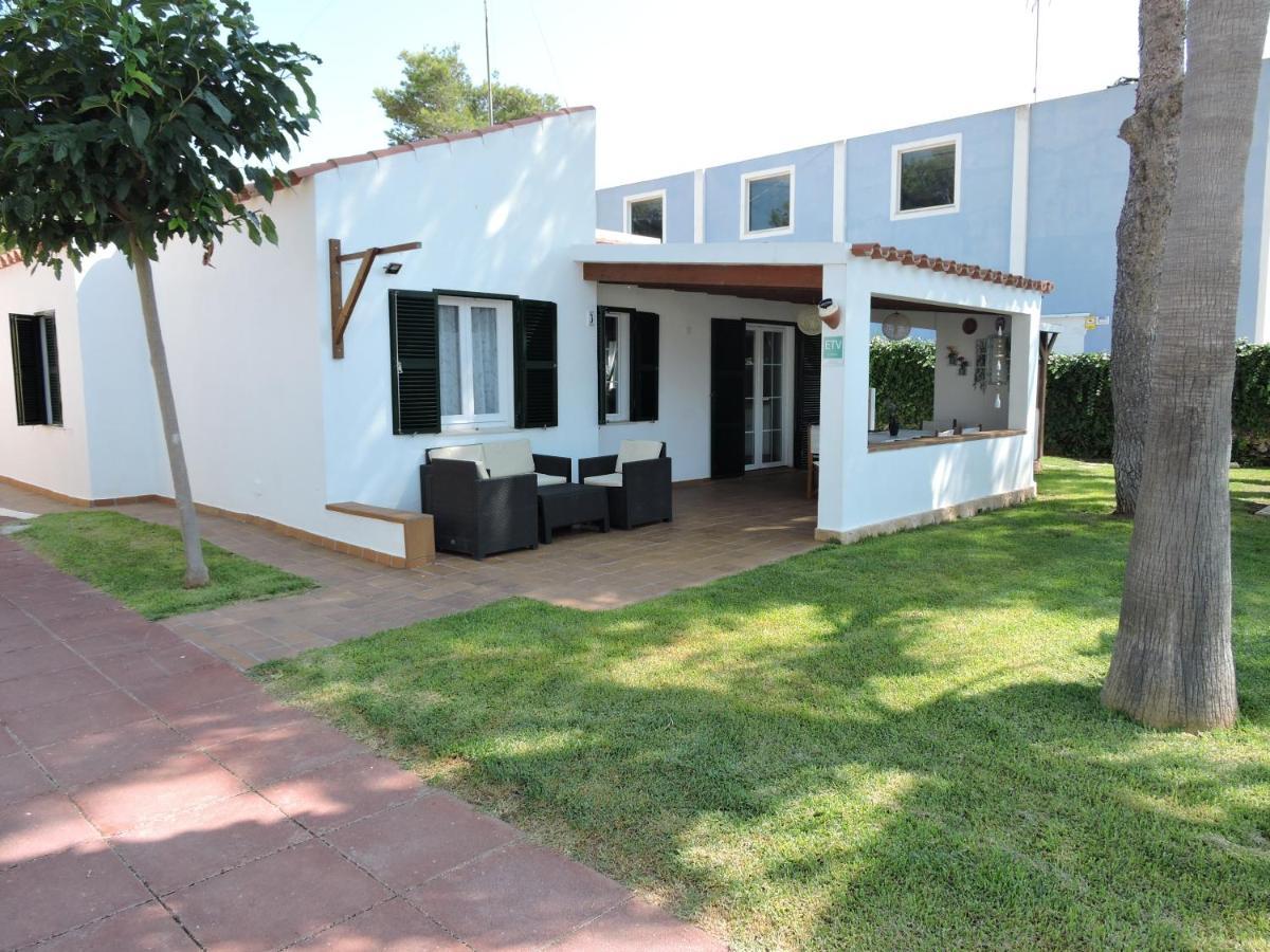 Chalet Cerca De La Playa Кала'н Бош Екстериор снимка