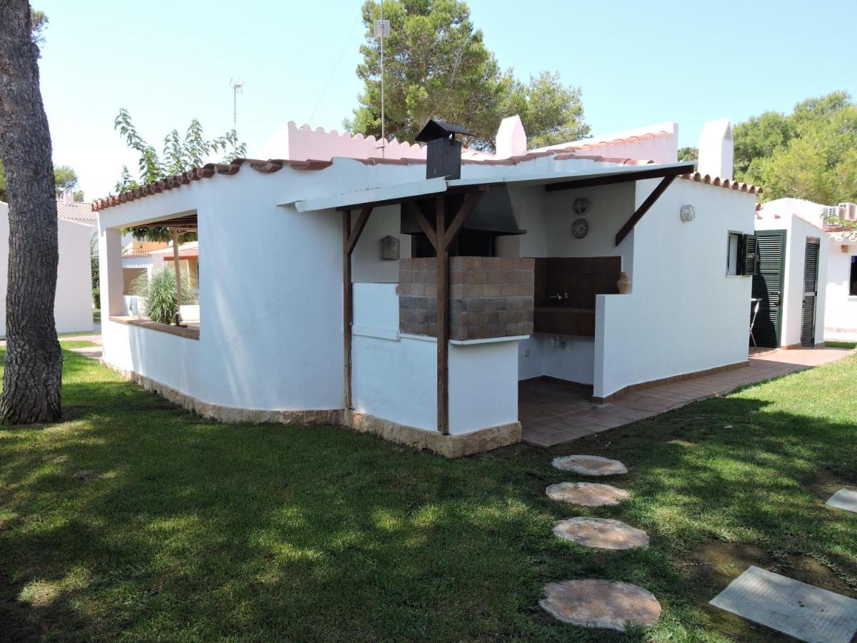 Chalet Cerca De La Playa Кала'н Бош Екстериор снимка